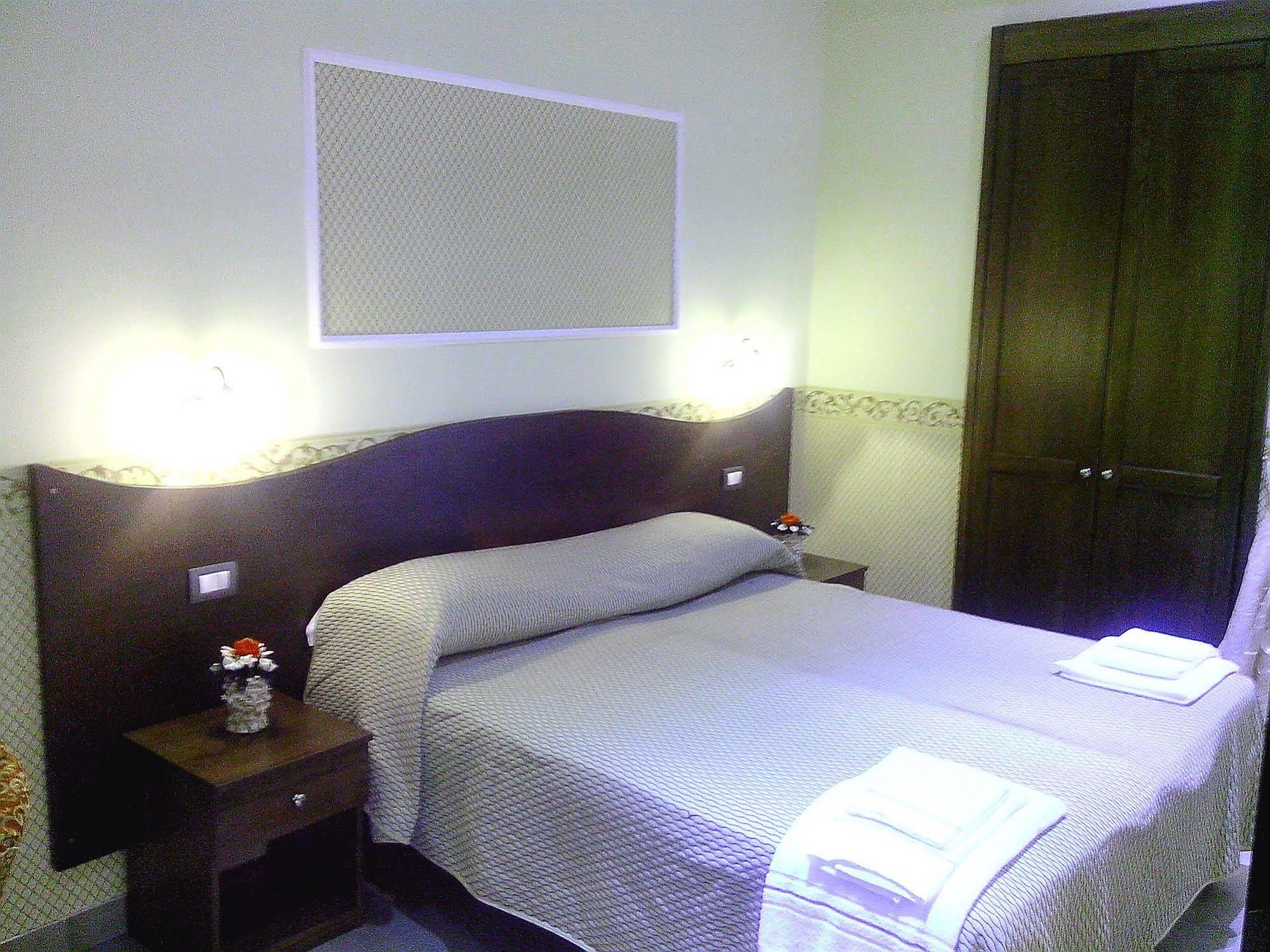 Bed & Breakfast Napoli Centrale Εξωτερικό φωτογραφία