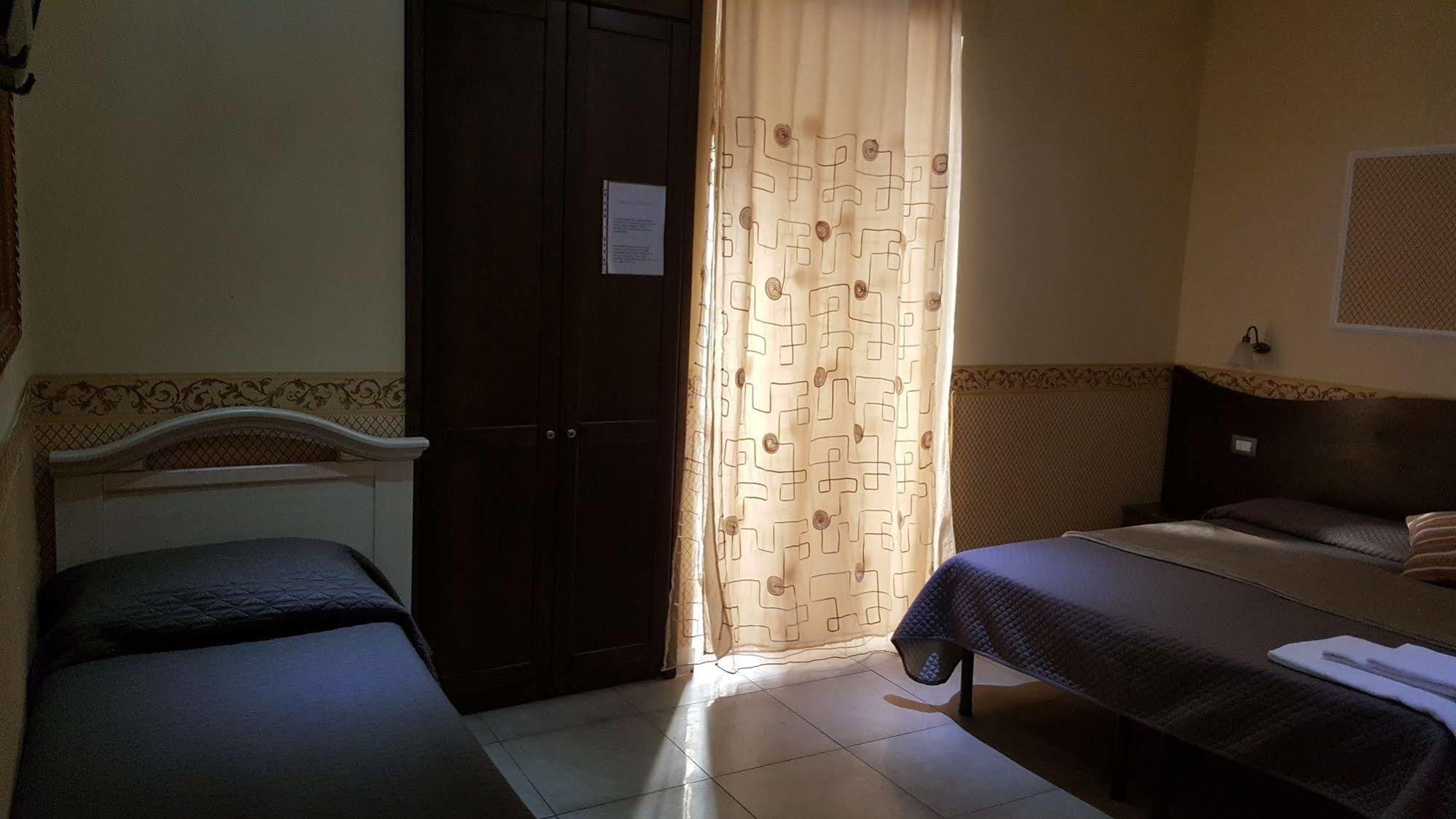 Bed & Breakfast Napoli Centrale Εξωτερικό φωτογραφία